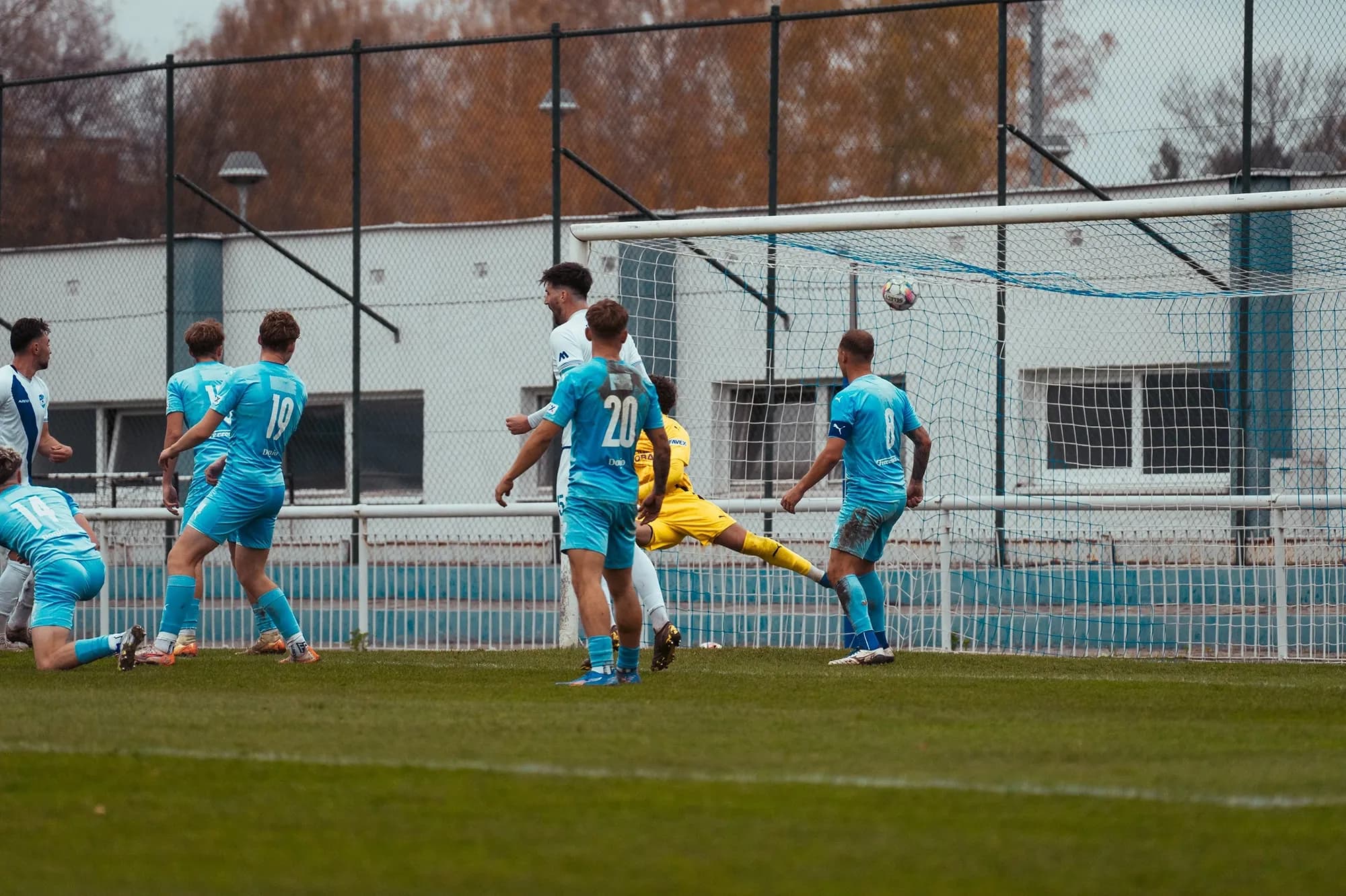 Valcíři dvakrát vedli, ale nakonec berou jen bod