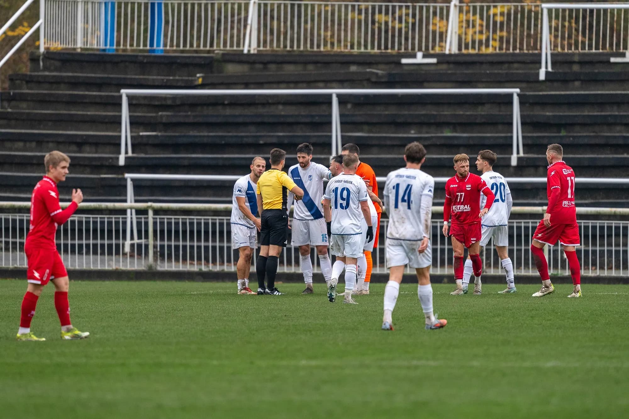 Obrovský charakter! Valcíři i v oslabení berou výhru.