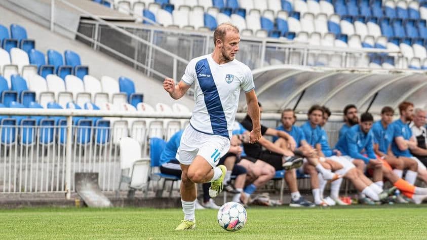 Remíza s lídrem tabulky