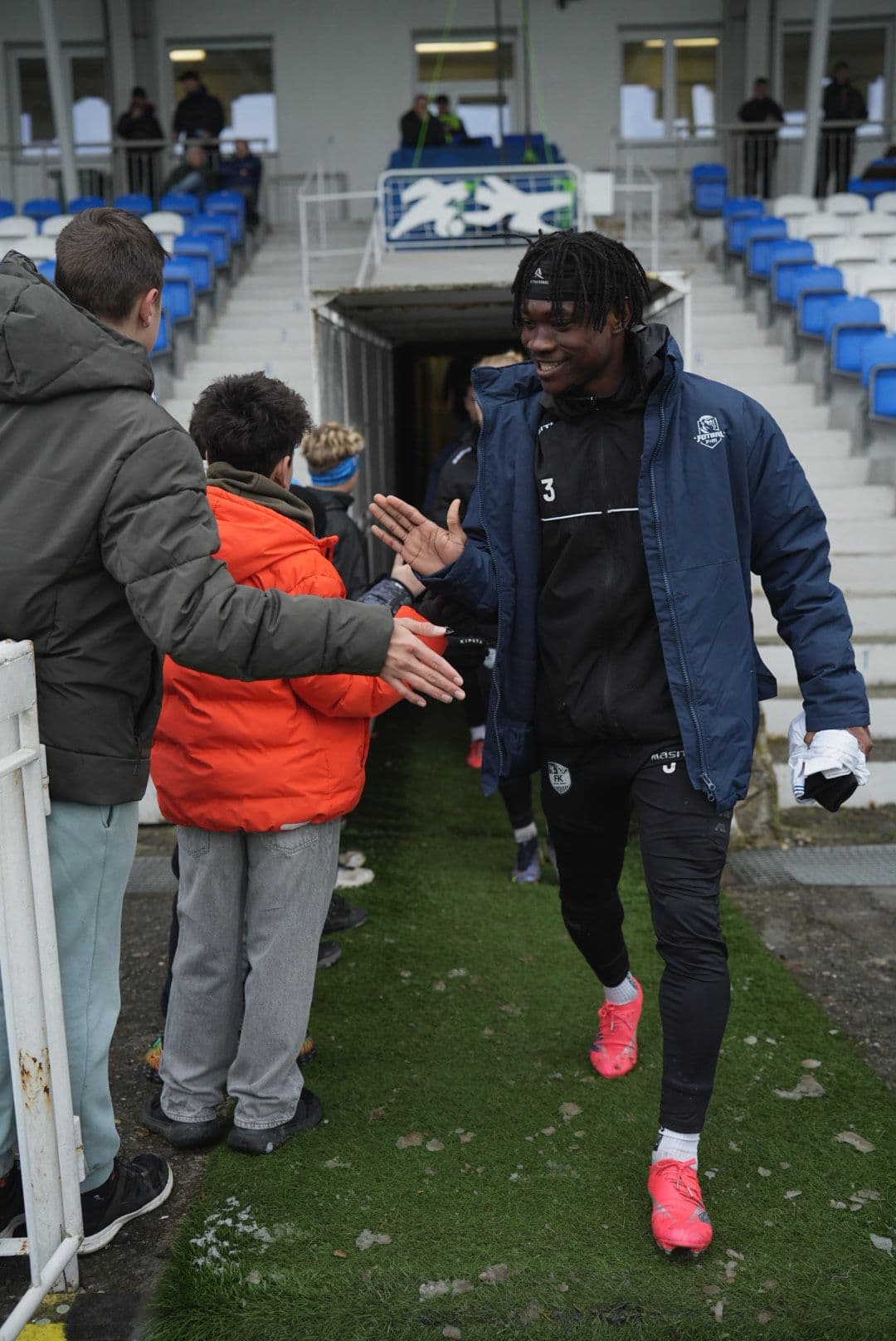 Kedroň hattrickem řídil výhru 5:2