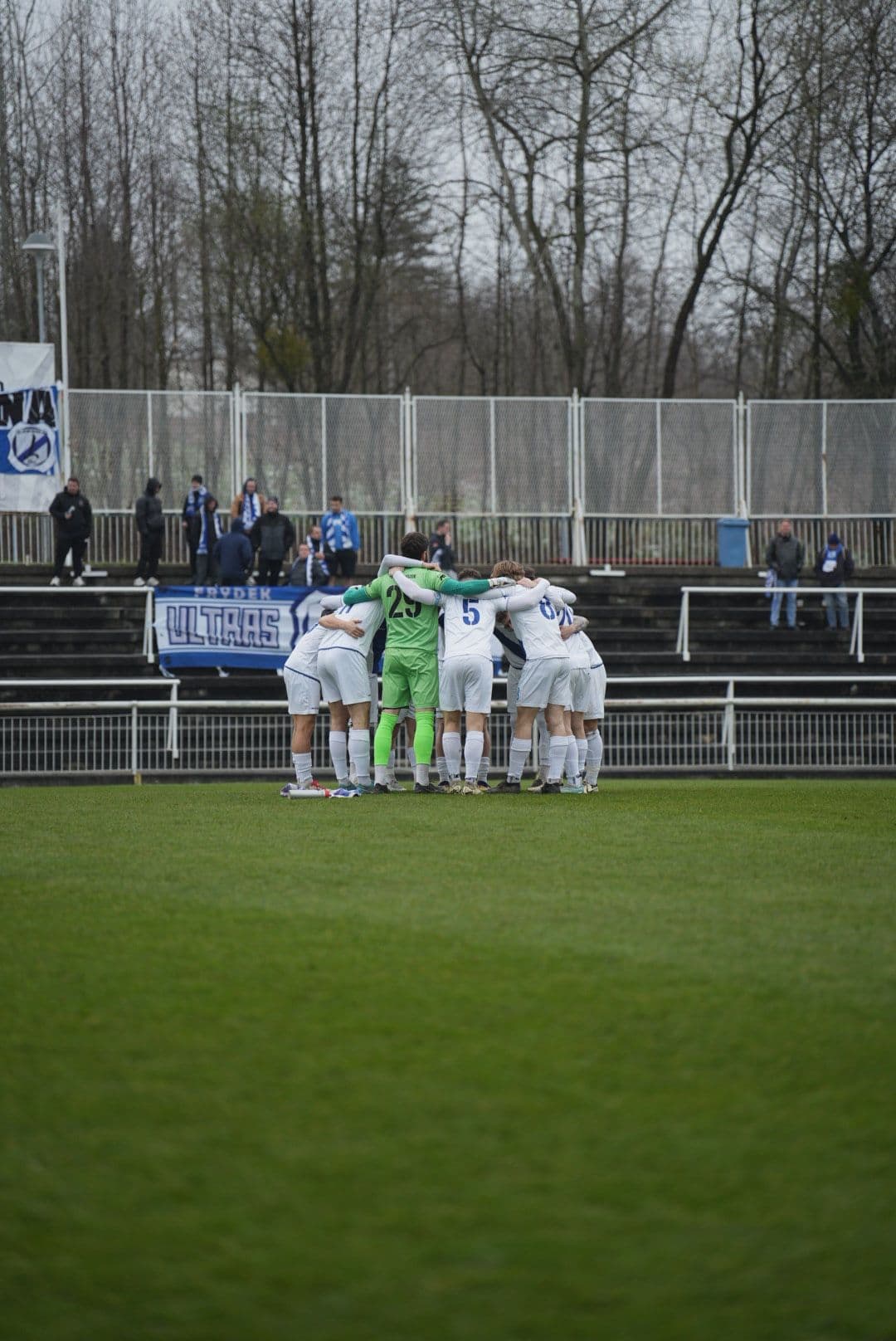 Kedroň hattrickem řídil výhru 5:2