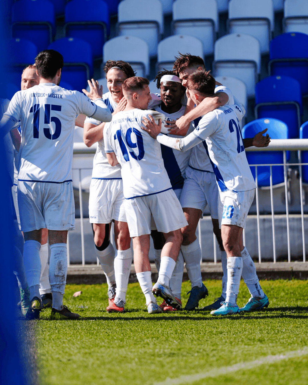 Valcíři doma přehráli Karvinou B. O výhře rozhodl Němec