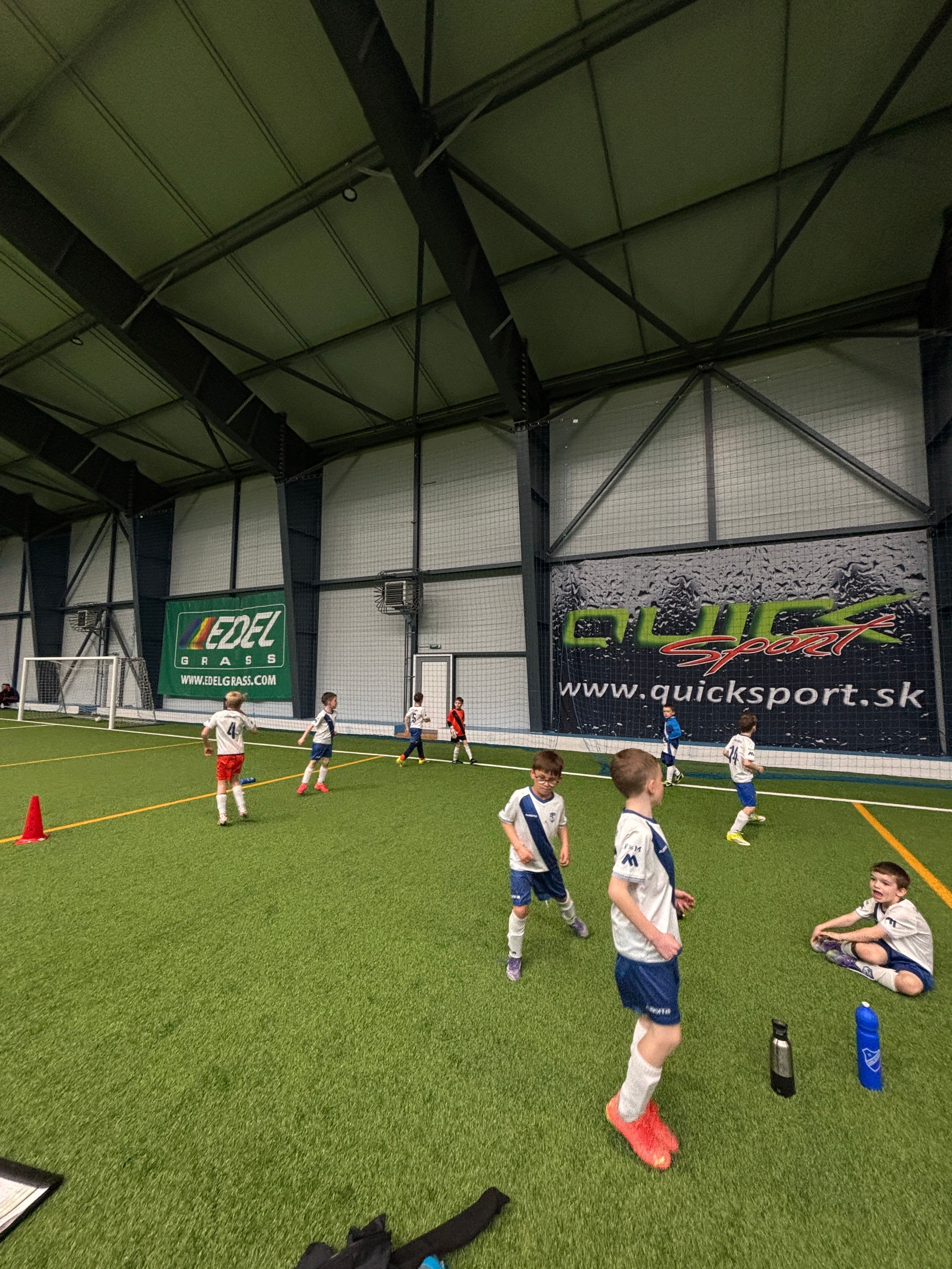 Korňa Cup U8: Osm zápasů, skvělé výkony a bronzová radost