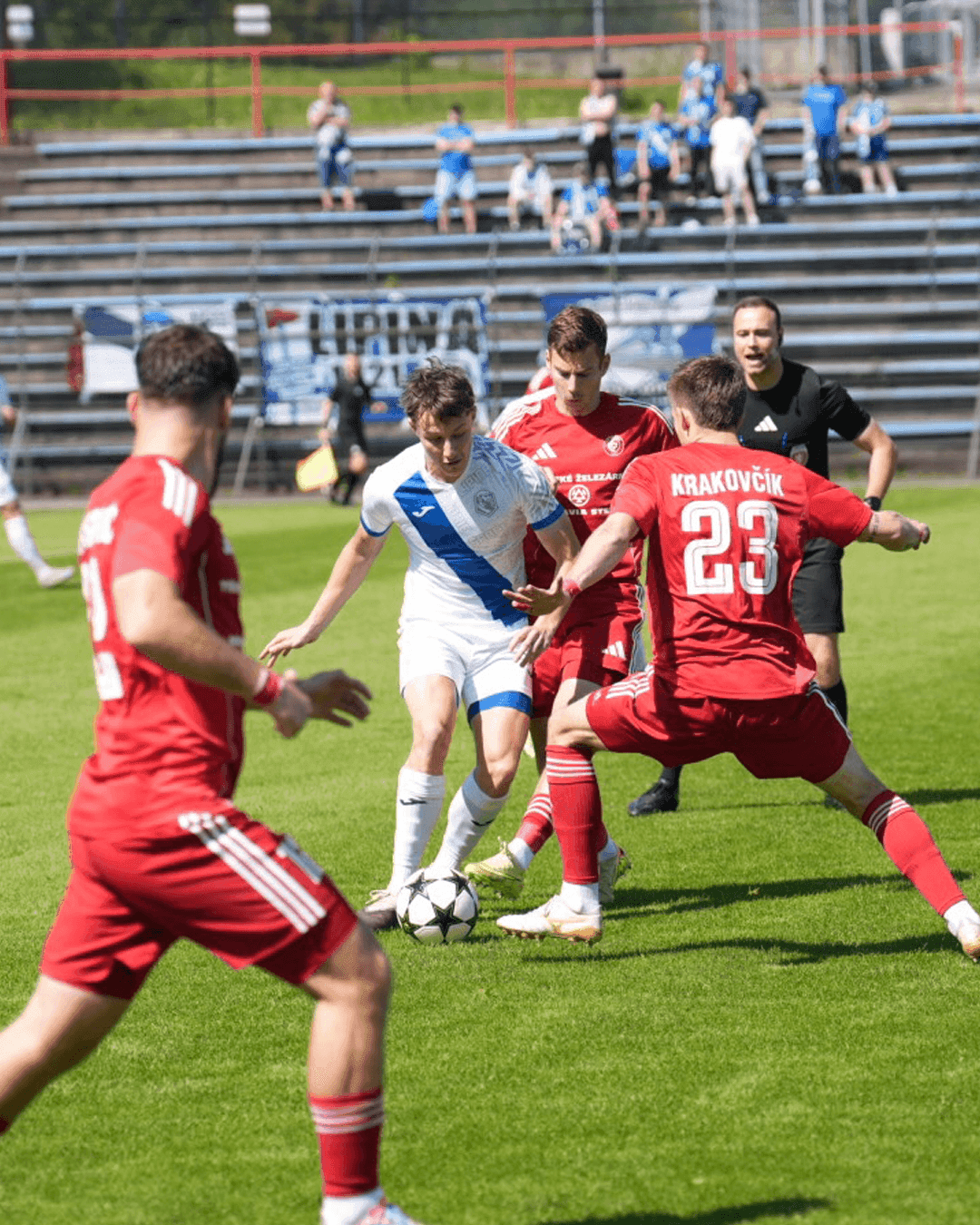 Konec série! Frýdek-Místek prohrál v Třinci 0:2, druhý gól padl po vlastní hrubce