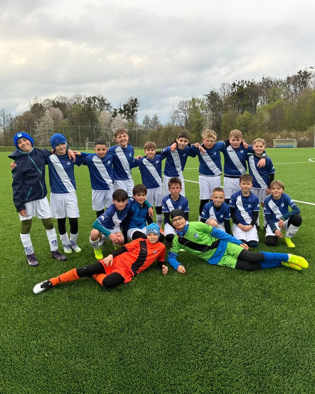 Výhra v Čeladné, cenné zkušenosti z turnaje i bojovný výkon proti starším soupeřům